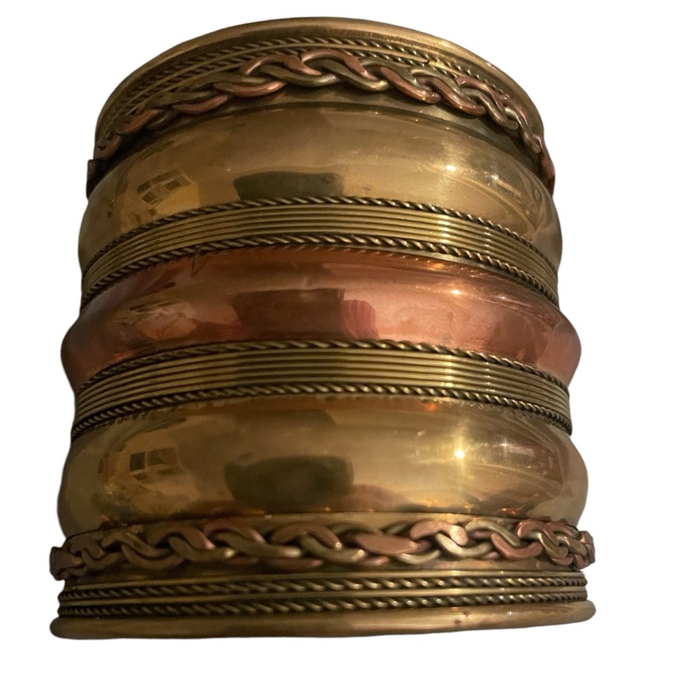 Stylish bronze and copper cuff bracelet, EUC